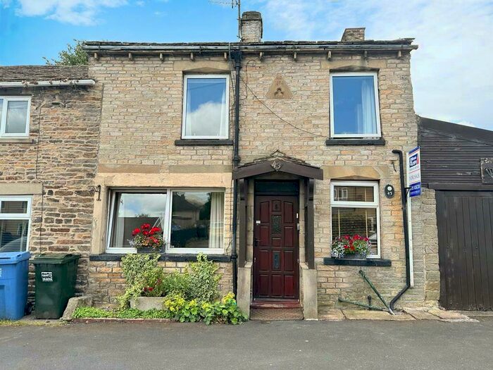 3 Bedroom Semi-Detached House For Sale In Meadow Lane, Cononley, Keighley, BD20