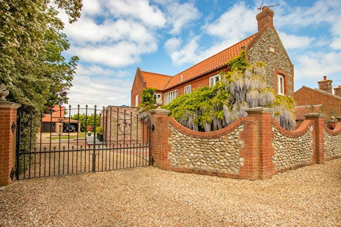 5 Bedroom Detached House For Sale In Massingham Road, Weasenham, PE32