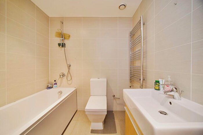 3 Bedroom Terraced House For Sale In Alexis Row, Broxbourne, EN10