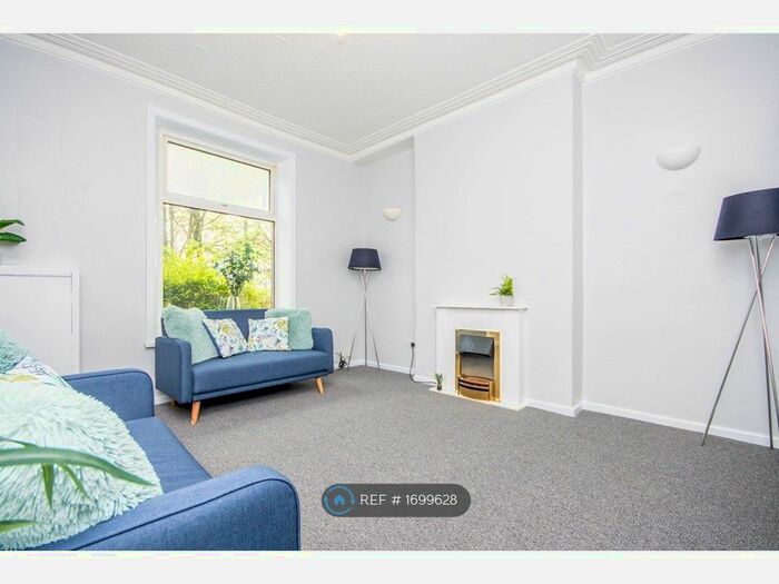 3 Bedroom Terraced House To Rent In Robin Bank Road, Darwen, BB3