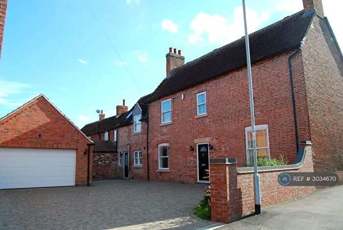 4 Bedroom Semi-Detached House To Rent In Main Road, Nottingham, NG12