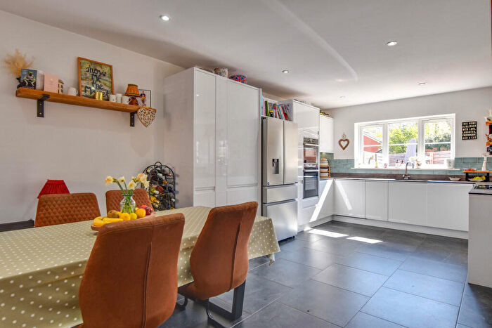 5 Bedroom Detached House For Sale In Gilders Road, Little Canfield, CM6