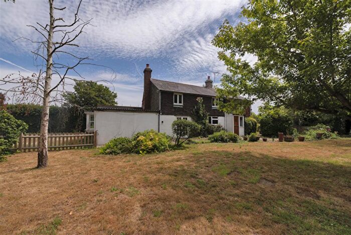 4 Bedroom Detached House To Rent In Queen Street, Paddock Wood, TN12