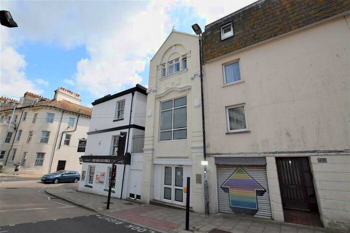 1 Bedroom Apartment To Rent In Haig House, Devonshire Road, Hastings, TN34