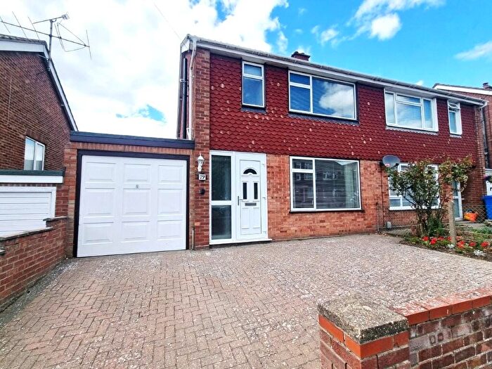 3 Bedroom Semi-Detached House For Sale In Fircroft Road, Ipswich, IP1