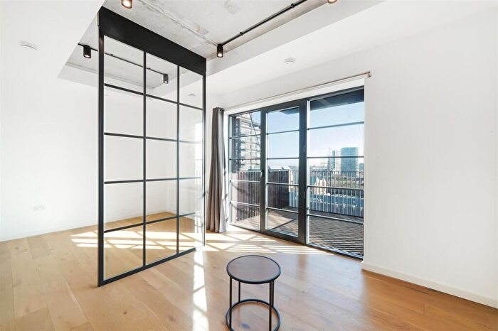 Studio To Rent In Agar House, London City Island, E14