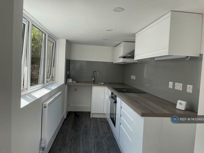 3 Bedroom Terraced House To Rent In Broad Street, Ramsgate, CT11