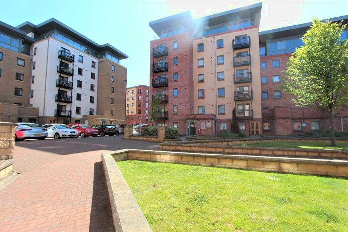 2 Bedroom Flat To Rent In Slateford Gait, Slateford, Edinburgh, EH11