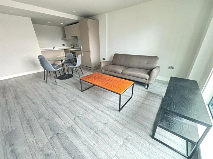 1 Bedroom Apartment To Rent In Broad Street, Birmingham, B15