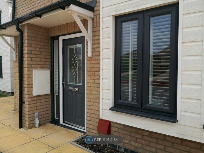2 Bedroom Flat To Rent In Eye Road, Peterborough, PE1