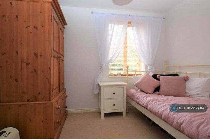 2 Bedroom Flat To Rent In Bradford Drive, Colchester, CO4