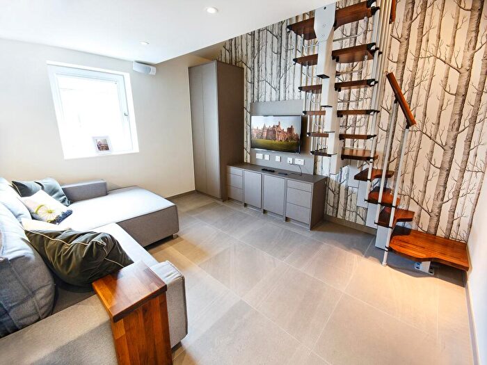 1 Bedroom Flat To Rent In The Quad, Campbell Street, Cambridge, CB1