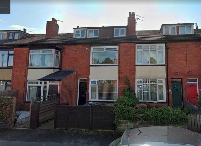 1 Bedroom Flat To Rent In Chandos Terrace, Leeds, LS8