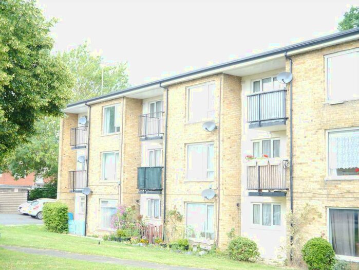 1 Bedroom Flat To Rent In Feather Dell, Hatfield, AL10