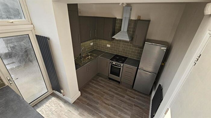 3 Bedroom Terraced House To Rent In Eva Road, Birmingham, B18