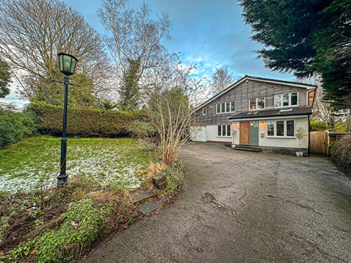 5 Bedroom Detached House For Sale In Oldfield Drive, Heswall, CH60