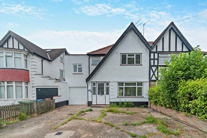 4 Bedroom Semi-Detached House To Rent In Somervell Road, HA2