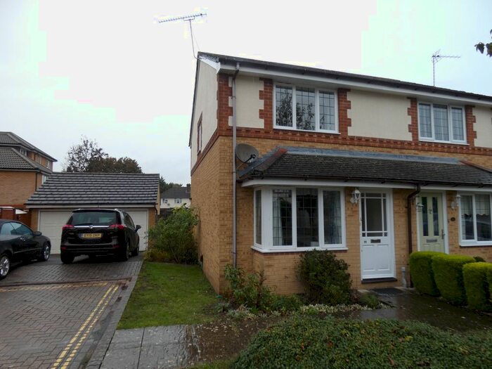 2 Bedroom Semi-Detached House To Rent In Tavistock Gardens, Farnborough, Hampshire, GU14