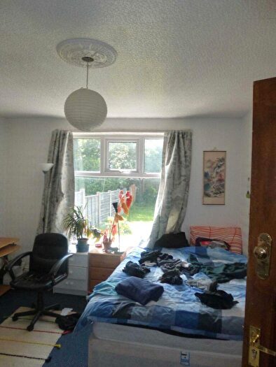 3 Bedroom Semi-Detached House To Rent In Victoria Road, Fallowfield, M14