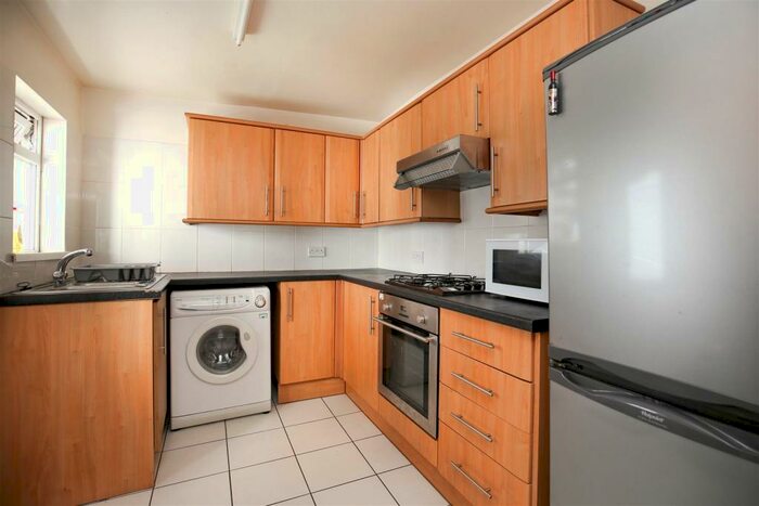 2 Bedroom Flat To Rent In &#pppw - Kelvin Grove, Sandyford, NE2