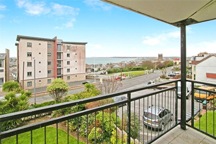2 Bedroom Flat For Sale In Windsor Court, Newquay, TR7