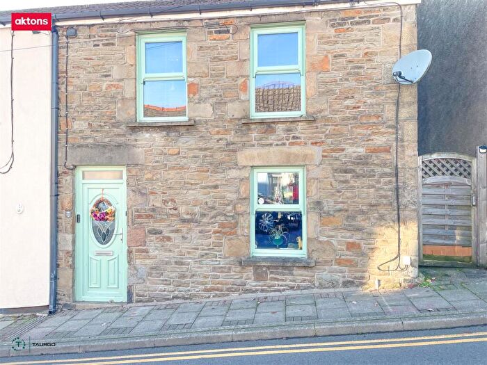 2 Bedroom End Of Terrace House For Sale In Lewis Street, Machen, Caerphilly, CF83