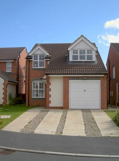 3 Bedroom Detached House To Rent In Boothroyd Drive, Leeds, LS6