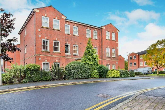 2 Bedroom Apartment To Rent In Hatters Court, Stockport, Cheshire, SK1