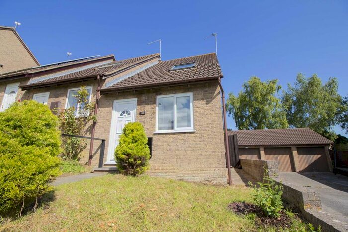 1 Bedroom End Of Terrace House To Rent In Whatcombe Road, Frome, BA11