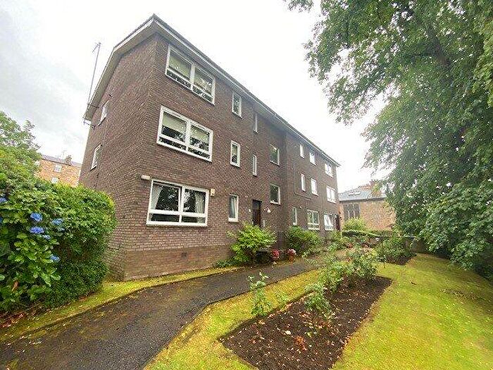2 Bedroom Flat To Rent In Hughenden Road, Glasgow, Glasgow City, G12