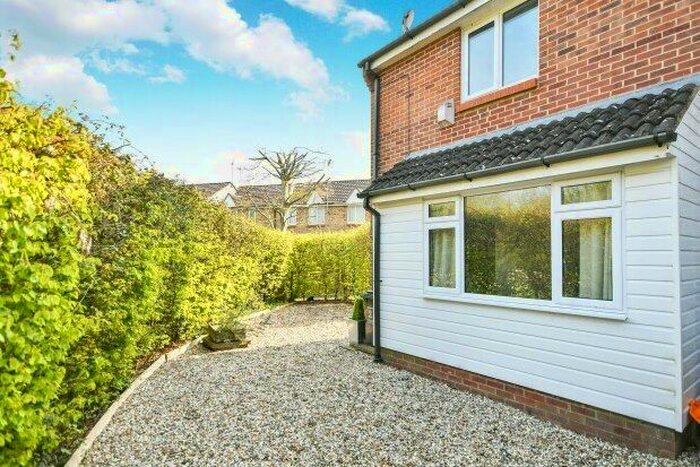 1 Bedroom Property To Rent In Stonecrop Way, Swindon, SN25