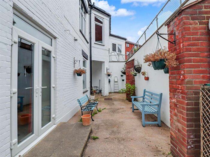 2 Bedroom Apartment For Sale In Weybourne Road, Sheringham, NR26