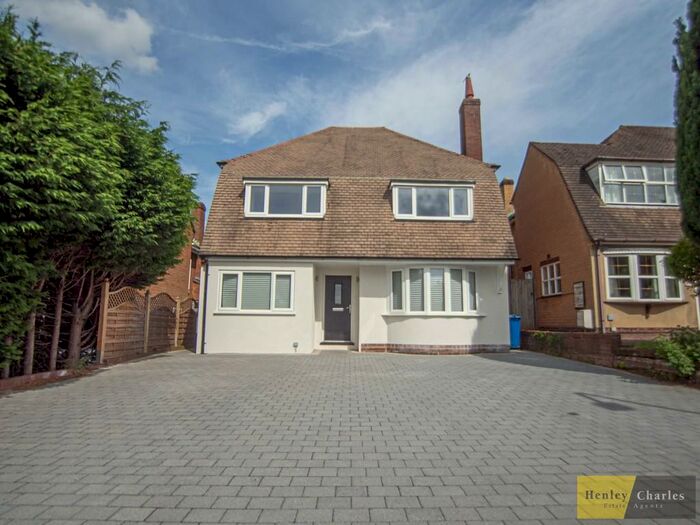 3 Bedroom Detached House To Rent In The Grove, Little Aston, B74