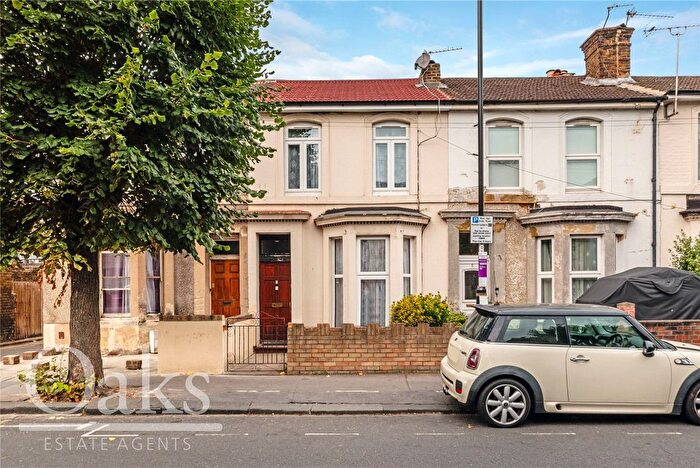 3 Bedroom Terraced House For Sale In Davidson Road, East Croydon, CR0