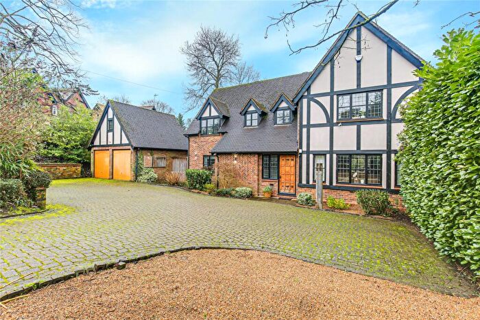 4 Bedroom Detached House To Rent In Rockfield Road, Oxted, Surrey, RH8