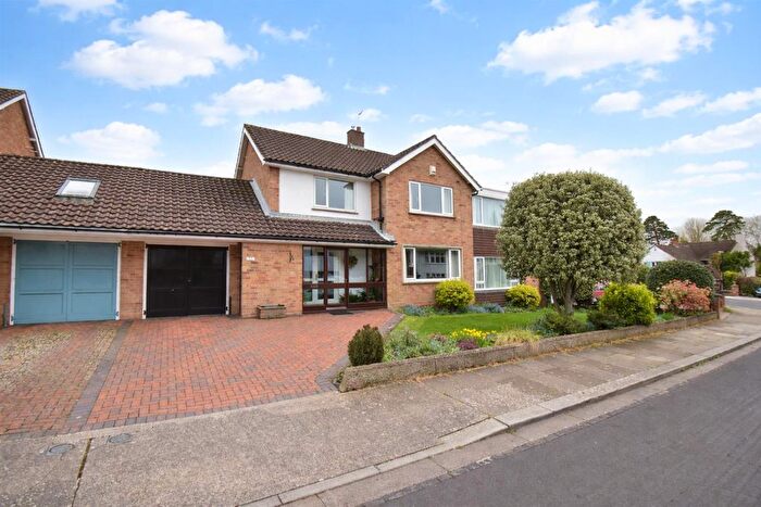 5 Bedroom Property For Sale In Coombe Bridge Avenue, Bristol, BS9