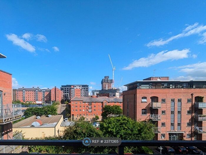 2 Bedroom Flat To Rent In Chapeltown Street, Manchester, M1