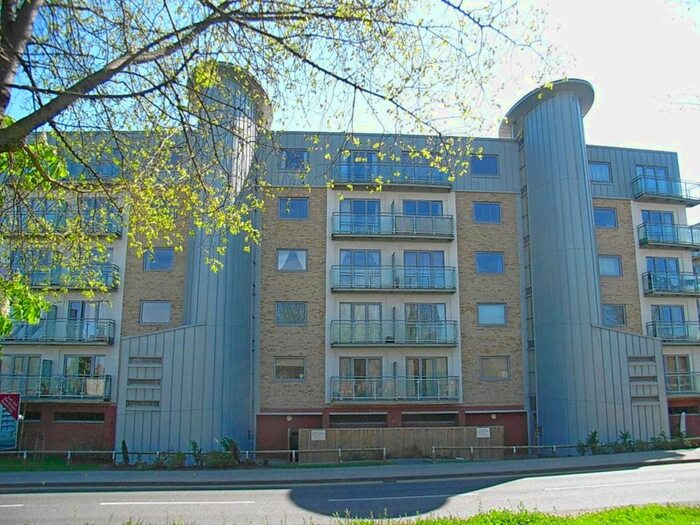2 Bedroom Flat To Rent In Wherstead Road, Ipswich, IP2