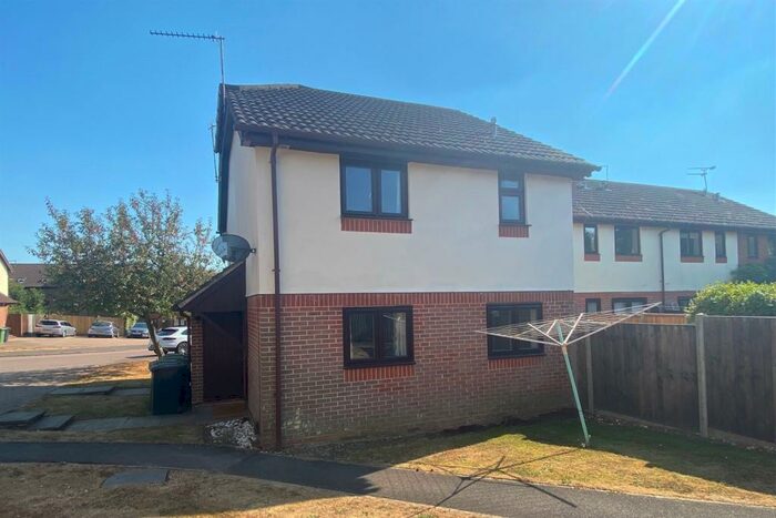 1 Bedroom Terraced House To Rent In Sandringham Road, Petersfield, GU32