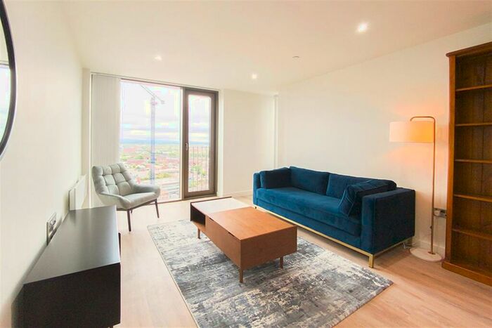 2 Bedroom Apartment To Rent In Oxygen Tower (), M1