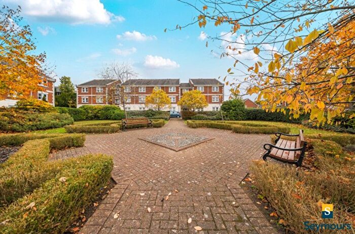1 Bedroom Flat To Rent In St Lukes Square, Guildford, GU1