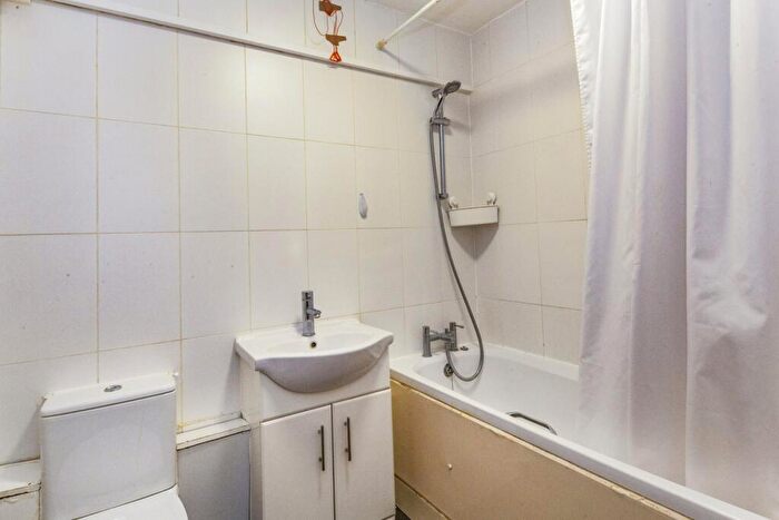 1 Bedroom Flat To Rent In Church Road Upper Norwood, SE19
