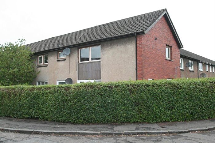 2 Bedroom Flat To Rent In Doon Place, Kirkintilloch, G66