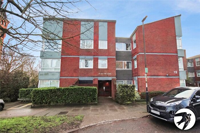 2 Bedroom Flat For Sale In Cleanthus Road, Shooters Hill, SE18