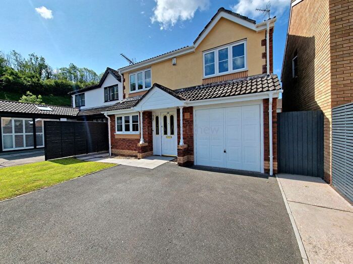 4 Bedroom Detached House To Rent In Maes Dewi Pritchard, Brackla, Bridgend County., CF31