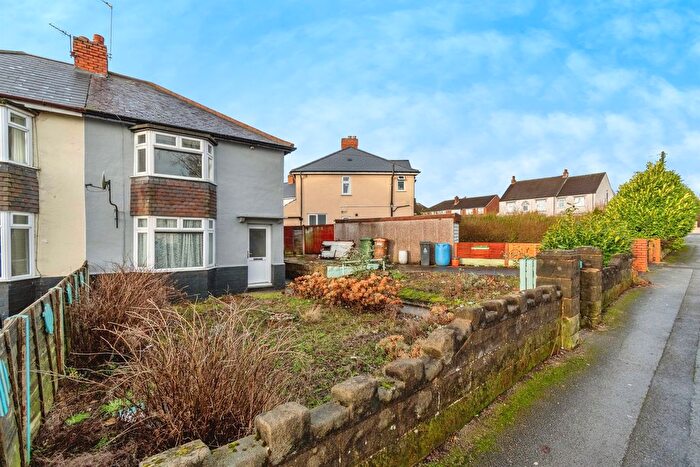 3 Bedroom Semi-Detached House For Sale In Highfield Road, Pelsall, Walsall, WS3