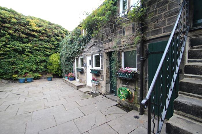 1 Bedroom House To Rent In Royds Hall Lane, Low Moor, Bradford, West Yorkshire, BD12