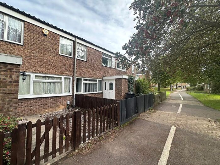 3 Bedroom Terraced House For Sale In Kingsley Court, Sandy, SG19