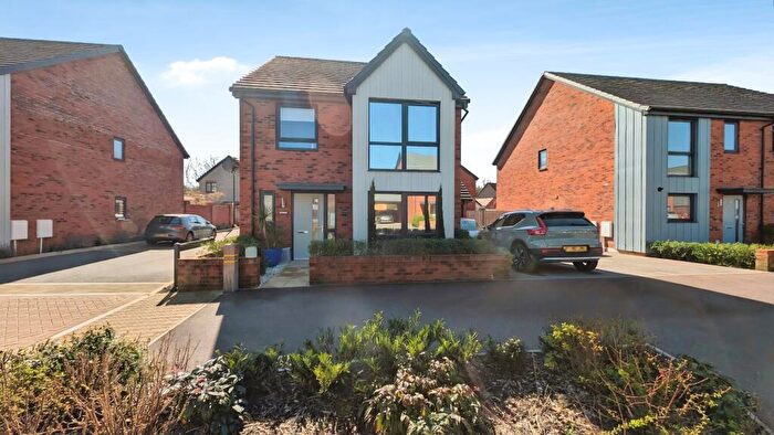 4 Bedroom House For Sale In Dowsell Way, Yate, Bristol, BS37