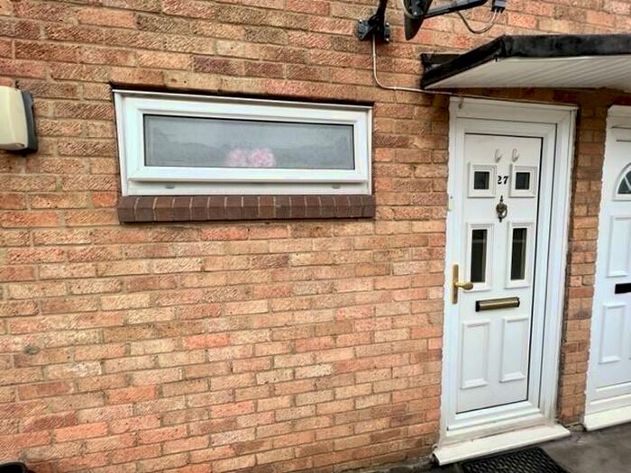 1 Bedroom Maisonette To Rent In South Green, CM11